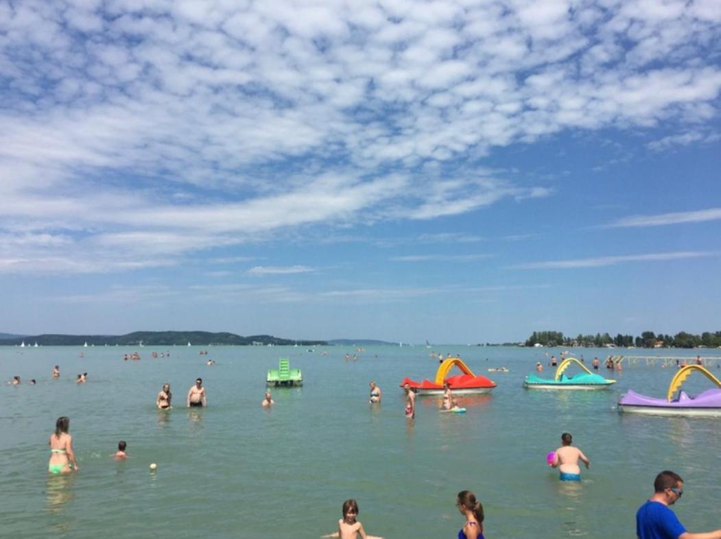 Ferienhaus Plattensee/Balaton Villa Szolad Екстериор снимка